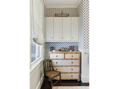 Set in the heart of Ansonborough, one of Charleston's most - photo 42