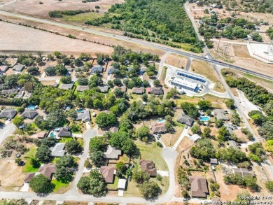 Stunning 4 bed 3 bath home with beautiful new flooring and a