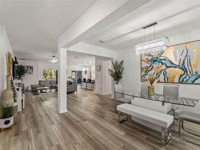 Welcome to this beautifully maintained Port Charlotte home - photo 4