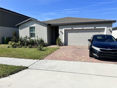 Lake Lucerne Home Sale Pending in Winter Haven Florida