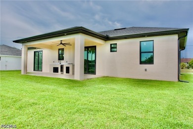 Experience the perfect blend of modern luxury and Florida - photo 8