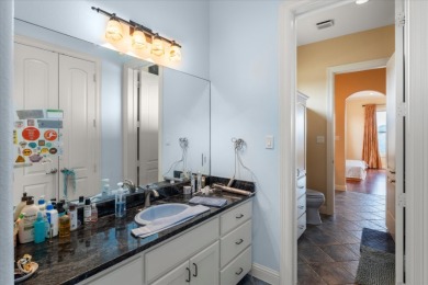 Grand Spacious Home - photo 28