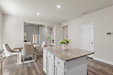 Welcome to 239 Southern Pines, a beautifully maintained - photo 11