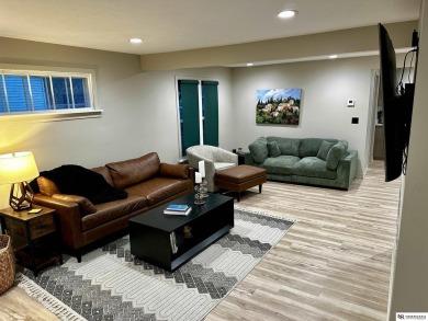 Shara Johnson, M: , Shara,   - Contract Pending. On the market