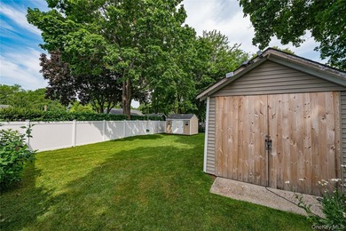 Welcome to this beautifully renovated and meticulously - photo 21