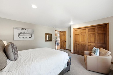 Surrounded by mature pines, aspens, and breathtaking views, your - photo 23