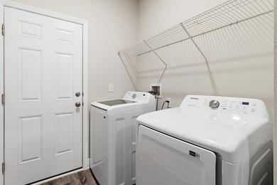 Welcome to 239 Southern Pines, a beautifully maintained - photo 26