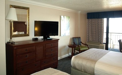 Direct oceanfront condo in the extremely popular Holiday - photo 8