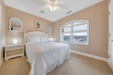 Discover lakeside luxury living with no maintenance with this - photo 28