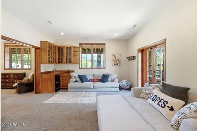 Surrounded by mature pines, aspens, and breathtaking views, your - photo 30