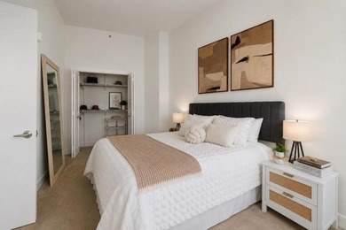 Rare townhome style residence in the heart of South Beach and - photo 10