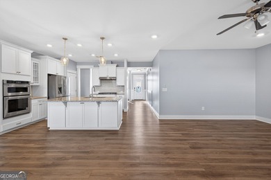 Welcome to Manchester Drive, where classic Craftsman charm meets - photo 11