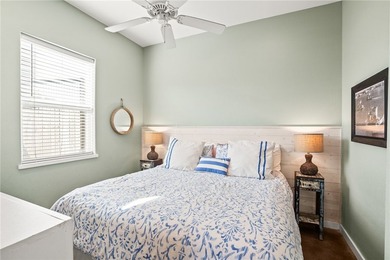 THIS IS IT! Homes like this rarely come available. Ideally - photo 12