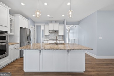 Welcome to Manchester Drive, where classic Craftsman charm meets - photo 12