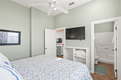 THIS IS IT! Homes like this rarely come available. Ideally - photo 13