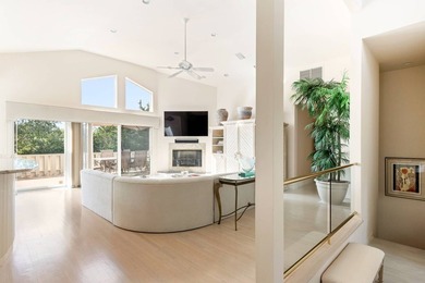 Escape into this secluded Hamptons south of the highway, West - photo 15