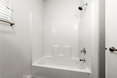 Welcome to this beautifully maintained 2022 Champion Homes - photo 17