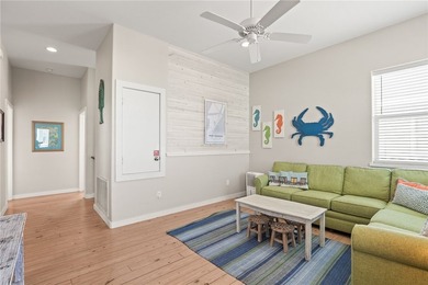 THIS IS IT! Homes like this rarely come available. Ideally - photo 19