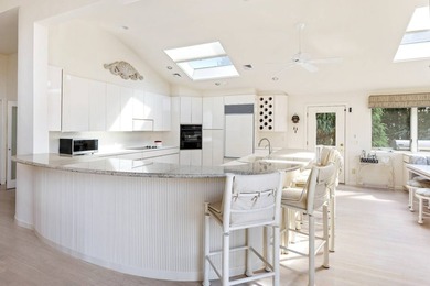 Escape into this secluded Hamptons south of the highway, West - photo 19