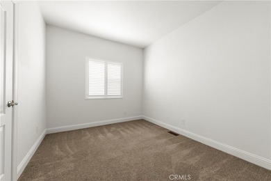 Welcome to this beautifully maintained 2022 Champion Homes - photo 22