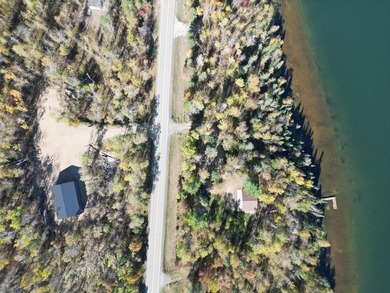 Motivated seller. Discover your ideal getaway with this inviting - photo 25