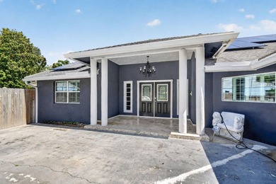 Beautiful SFM, 5/2.5/2 on a half acre land, with no HOA! Enjoy - photo 5