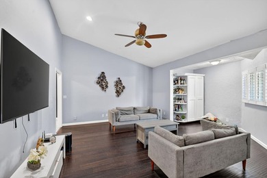 Beautiful SFM, 5/2.5/2 on a half acre land, with no HOA! Enjoy - photo 9