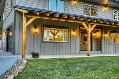 (private lake, pond, creek) Home For Sale in Pagosa Springs Colorado