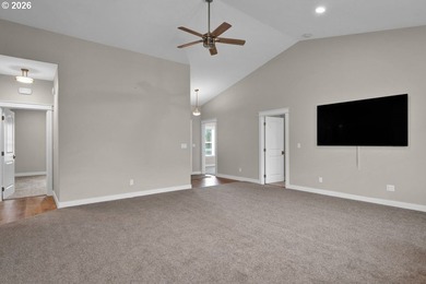 Welcome to Fairway Estates - one of Florence's most sought-after - photo 11