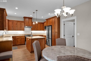Welcome to Fairway Estates - one of Florence's most sought-after - photo 14
