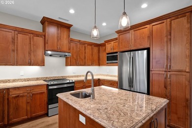 Welcome to Fairway Estates - one of Florence's most sought-after - photo 17