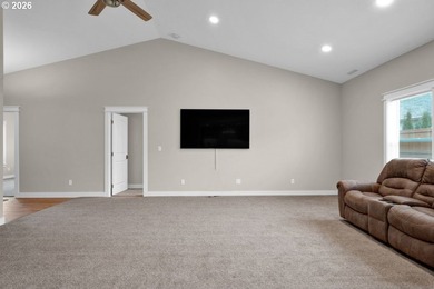 Welcome to Fairway Estates - one of Florence's most sought-after - photo 21