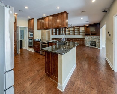 Stunning waterfront retreat in the desirable Frierson - photo 22
