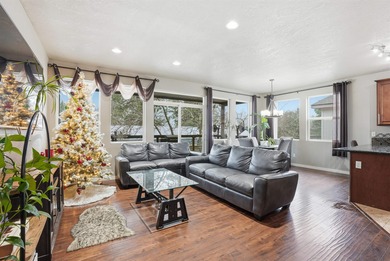 Great Investment or a Dream Home! Daylight Rancher built in 2015