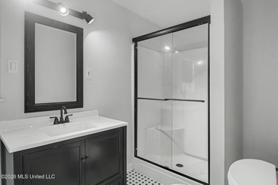 Nestled in the heart of Bayou View, this adorable 2-bedroom - photo 17
