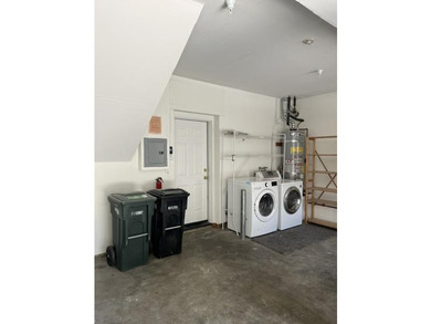 Located in Redwood City, this 3-bedroom, 2-bath home offers 1 - photo 21