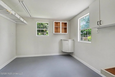 Nestled in the heart of Bayou View, this adorable 2-bedroom - photo 32