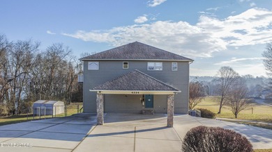 Fort Loudoun Lake Home For Sale in Louisville Tennessee