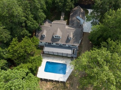 Lake Home For Sale in Eufaula, Alabama