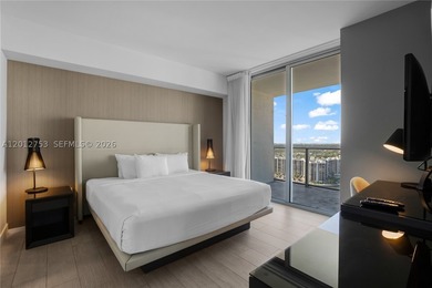 Beach-inspired, high-rise turnkey residence offering a new - photo 12