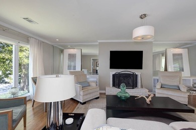 Located in Green Island Hills, this exceptional property offers - photo 18