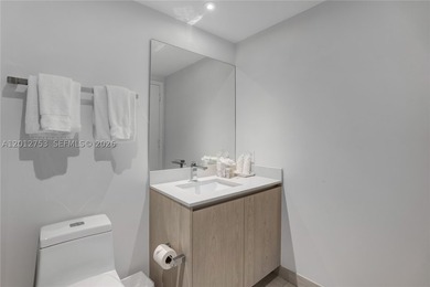 Beach-inspired, high-rise turnkey residence offering a new - photo 22