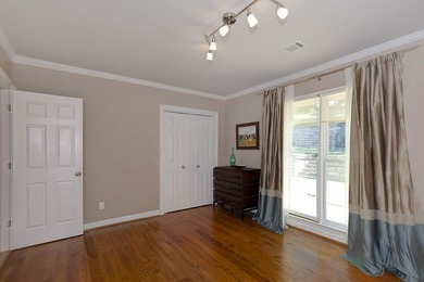 Located in Green Island Hills, this exceptional property offers - photo 34
