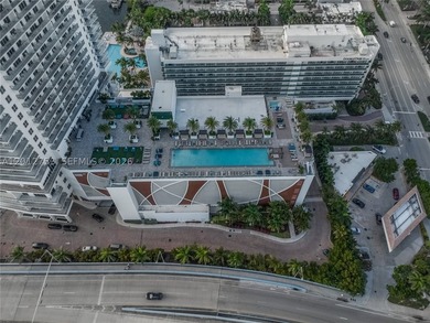 Beach-inspired, high-rise turnkey residence offering a new - photo 38