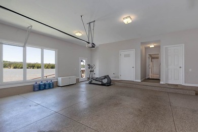 Located in Green Island Hills, this exceptional property offers - photo 48