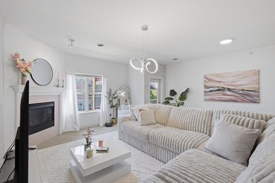 Welcome home to effortless living at King's Mountain - photo 6