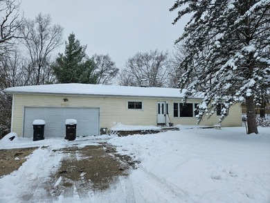 Lake Home For Sale in Mchenry, Illinois