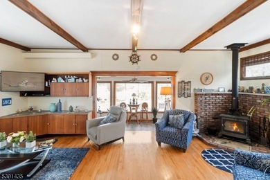 Step into your own slice of paradise on Lake Hopatcong! This - photo 13