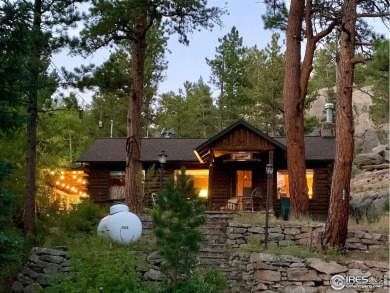 (private lake, pond, creek) Home For Sale in Lyons Colorado