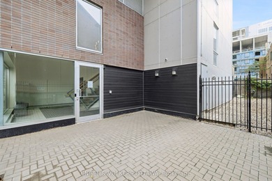Welcome to 360 Lofts in the heart of Ottawa's vibrant ByWard - photo 2